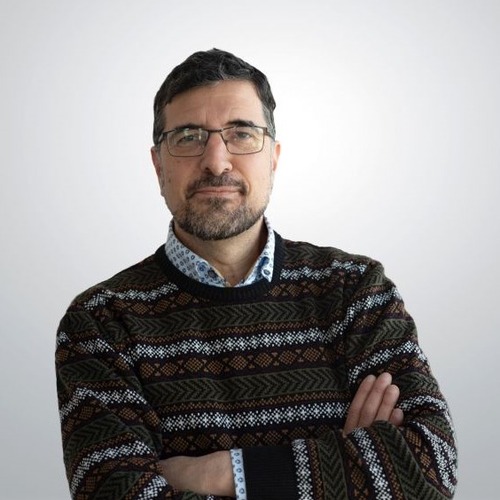 Vagelis Harmandaris (blurb500)